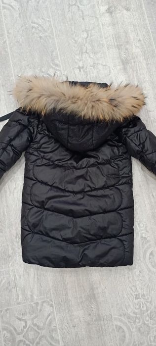 Зимняя куртка на девочку