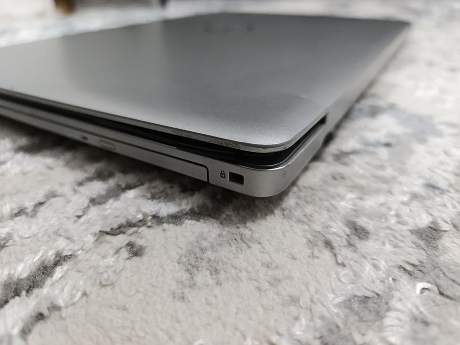 DELL Core i7 Noutbuk Ishlaydi zapchas hisobi