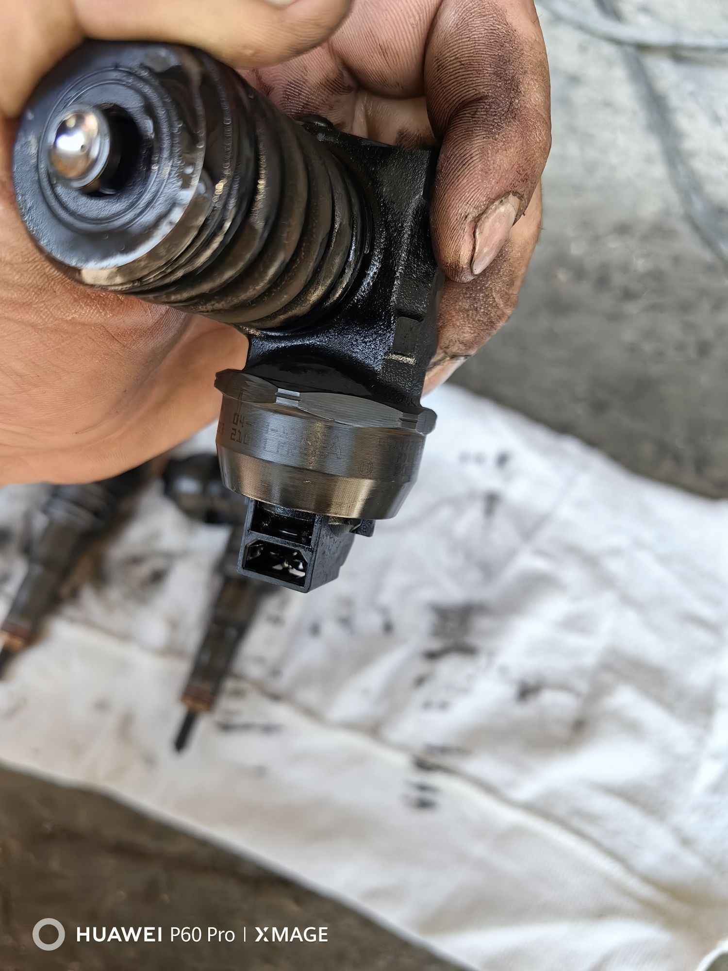 Помпа дюзи за 1.9TDI 105к.с VW AUDI SEAT Skoda