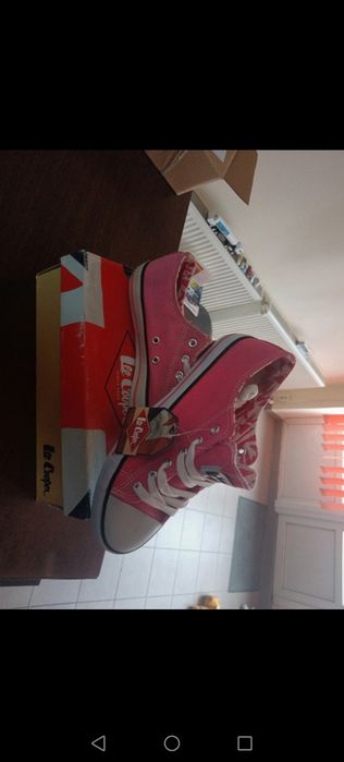 Tenisii Lee Cooper,Roz, 39