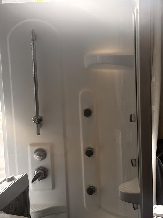 Cabina de dus cu hidromasaj + cadita + batrie