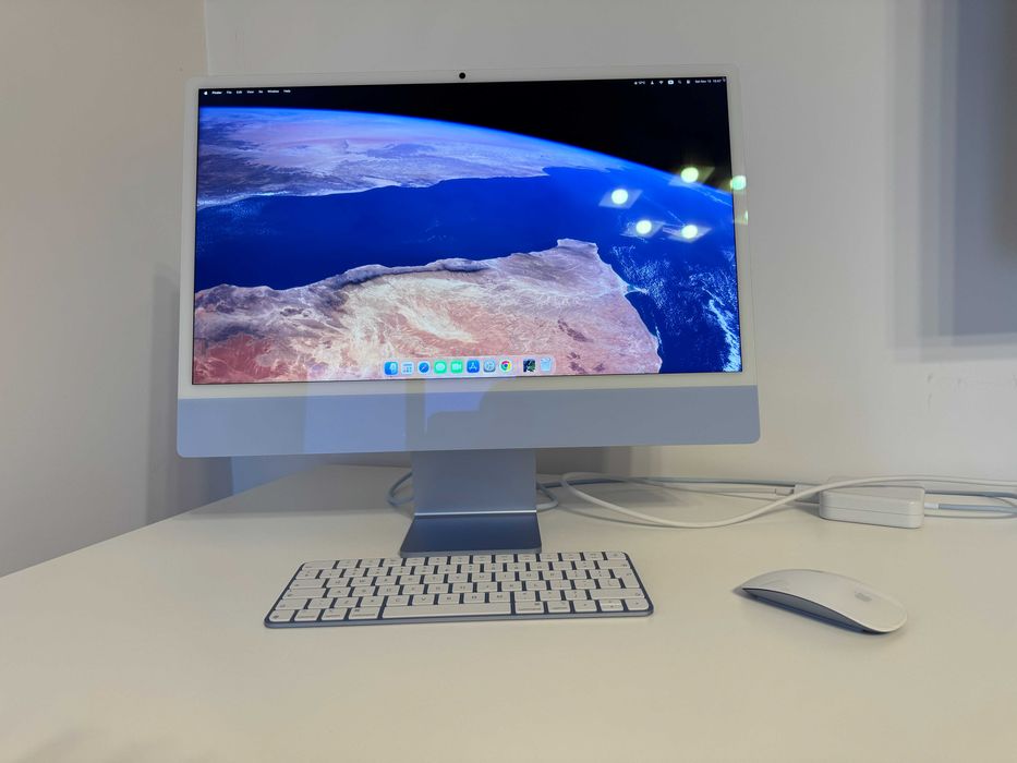 iMac 24" cu procesor M4, Retina 4.5K, 16GB RAM,  256GB SSD
