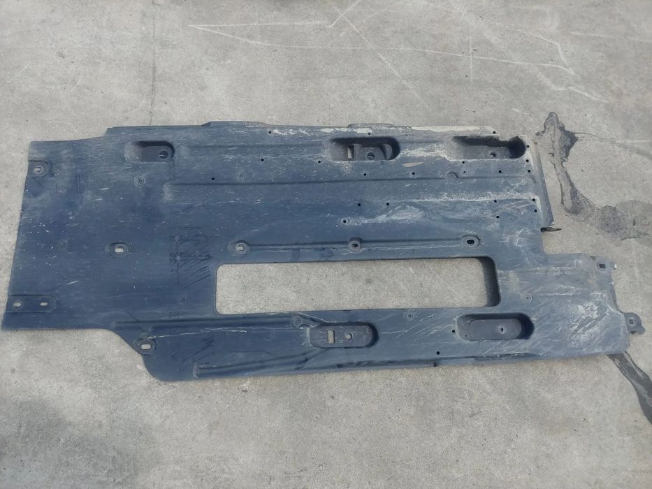 capac scut sub caroserie  peugeot 5008 2 9827725380