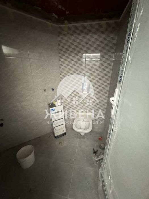 Продава се Хотел в Варна, ЖП Гара - 450 кв.м за 2223 €/кв.м - Снимка #12