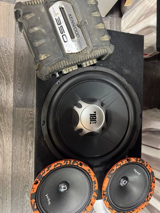 Jbl sab yashik kalonka usilitel