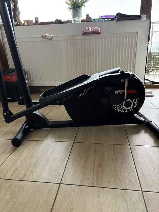 Bicicleta eliptica (stepper) Techfit