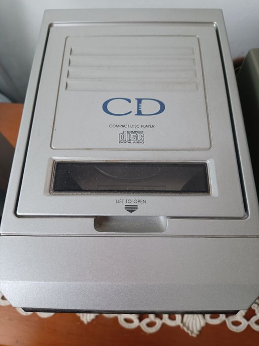 Sistem stereo muzical ,,DIGITAL"