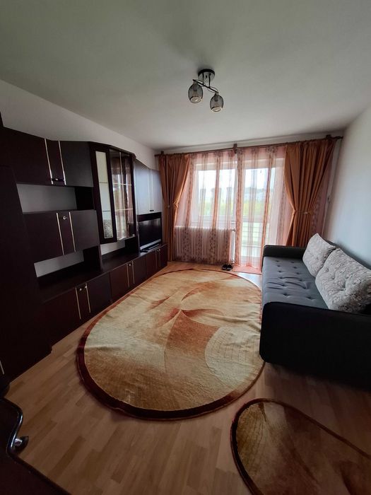 Închiriez ap. 1 cameră zona Gară - Centru