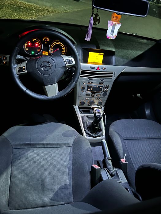Vând Opel Astra H 1.9 CDTI 120CP
