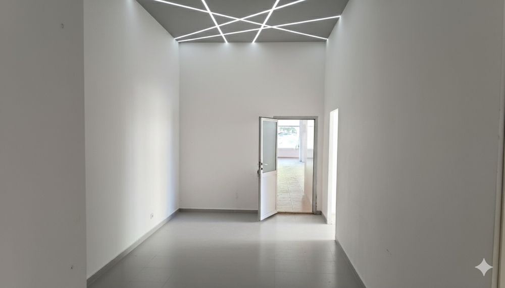 cladire 200mp și teren 800mp =1000mp