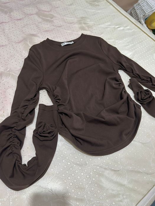 Кофта сатылады 3000 тг