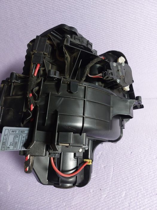 Motoraș ventilator aeroterma BMW F01 F02 F06 F07 F10 F11 Cod 9248171