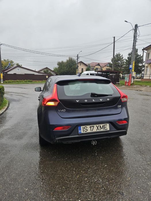 Volvo V40 automat 1.6 diesel