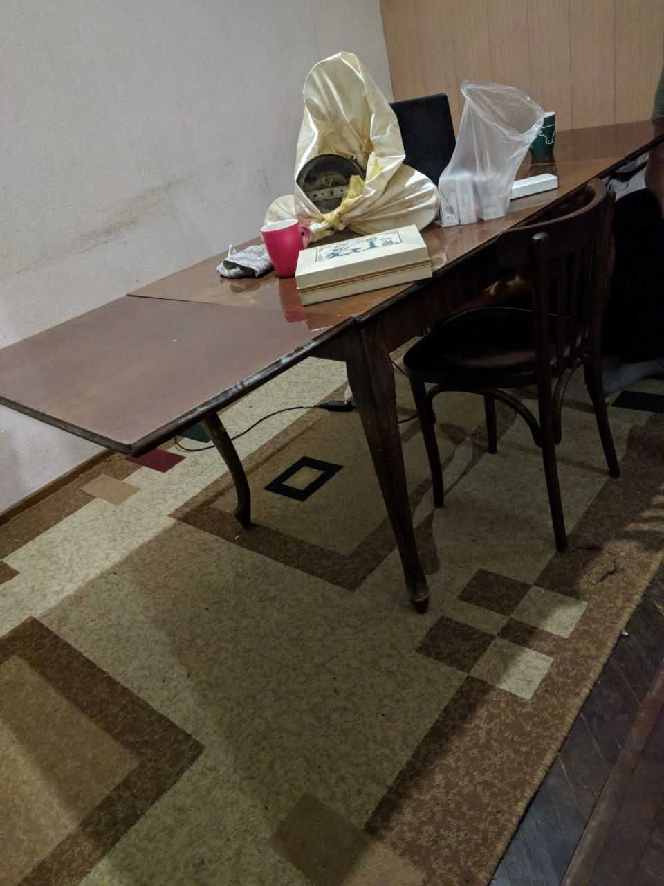 Старинный стол ,Венгрия.