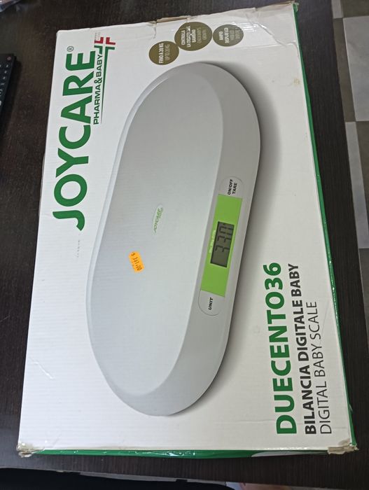 Vând cântar pentru nou născuți