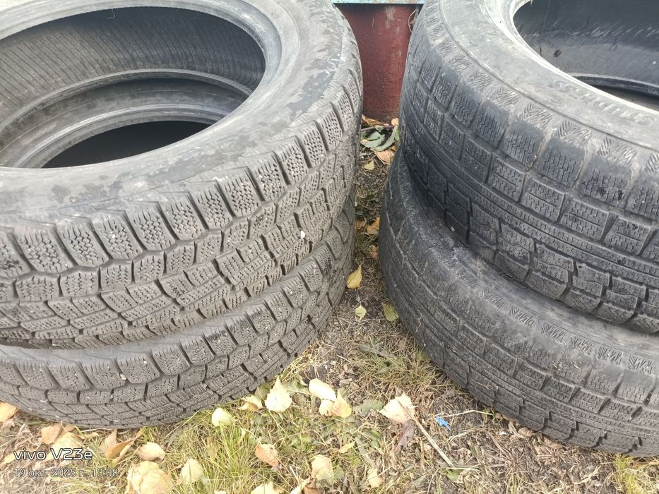 Продам 4 баллона.липучка.2 боллона Toyo.2 баллона Viatti.в нормальном