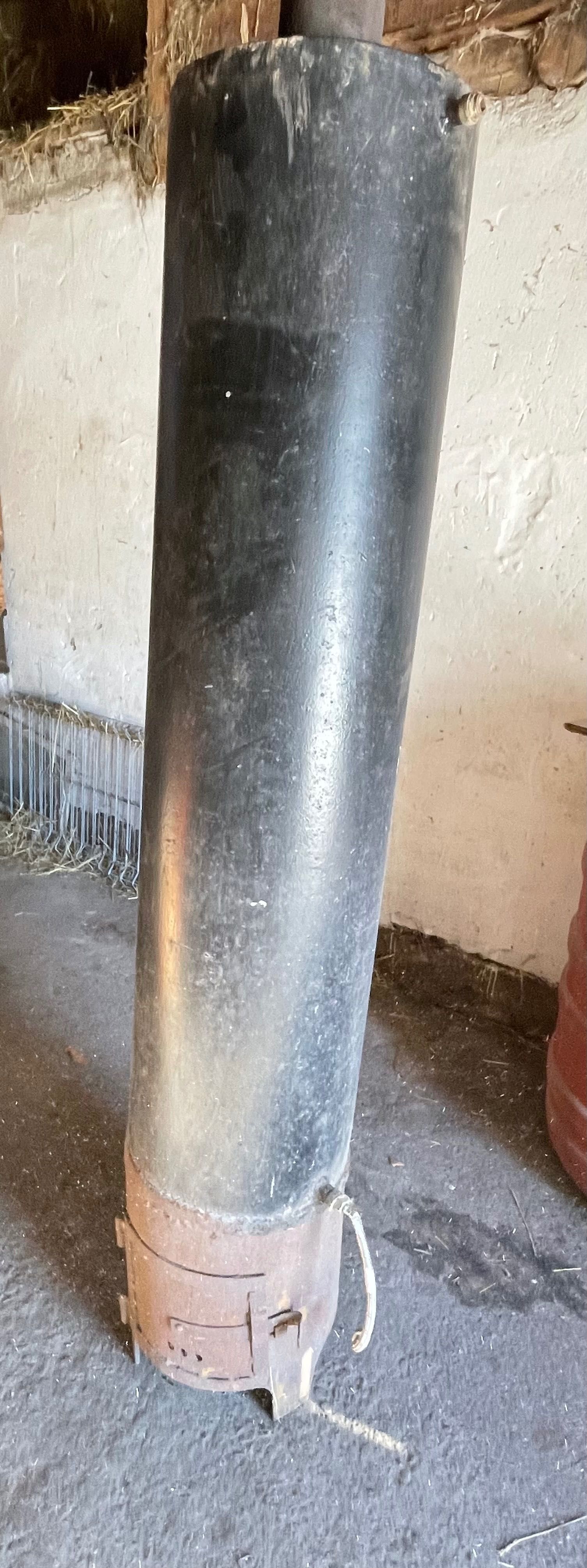 Vând boiler de fontă ,pe lemne