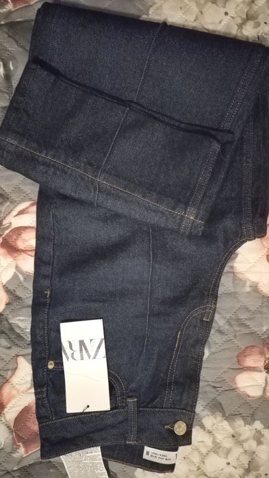 Чисто нови дамски дънки Zara