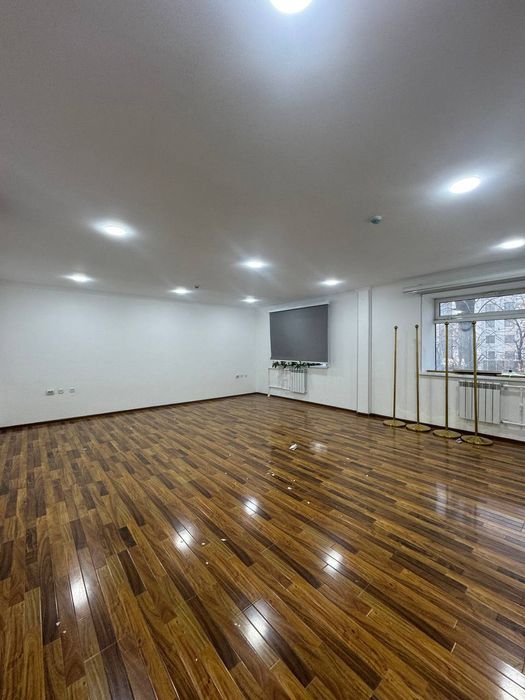 Торговый Центр Чиланзар сдаётся офис.39м2.и 65м2.доступ 24/7