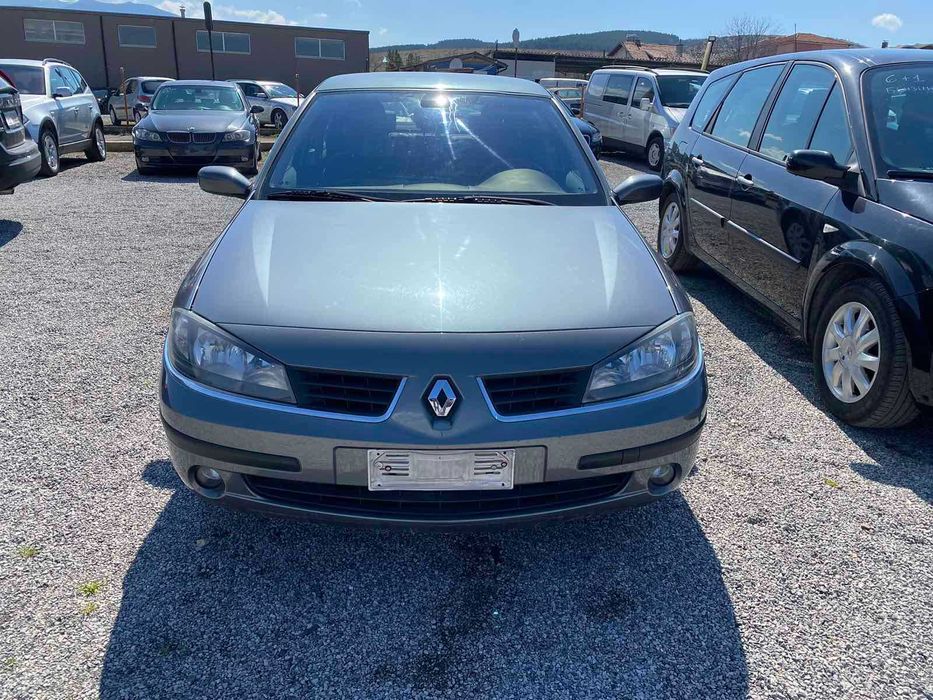 Рено Лагуна 1.6 ХЕЧБЕК 2005г Бензин! Най-здравият  бензинов двигател!