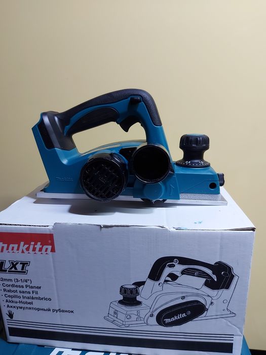 Ново акумулаторно ренде Makita DKP180