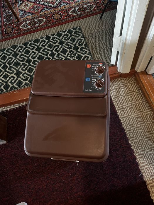 Машинка Малютка.