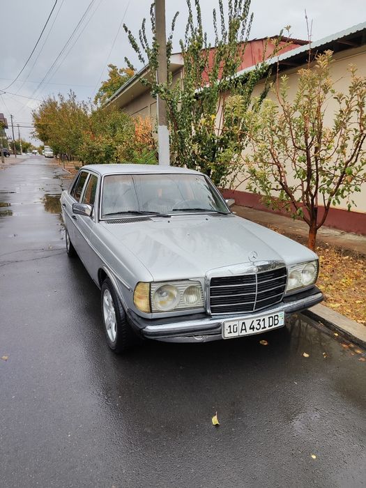 Продаётся W123 Mercedes