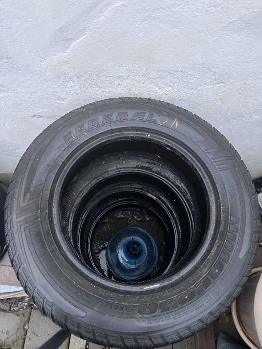 Продам шины 265/60/18