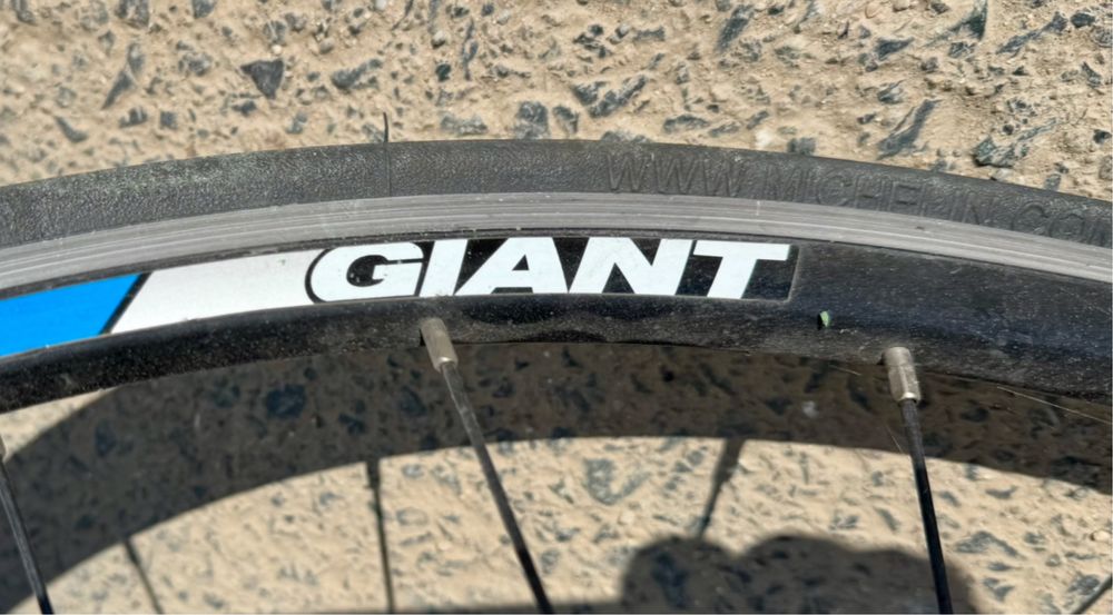 Bicicletă cursieră Cube Giant Shimano Ultegra