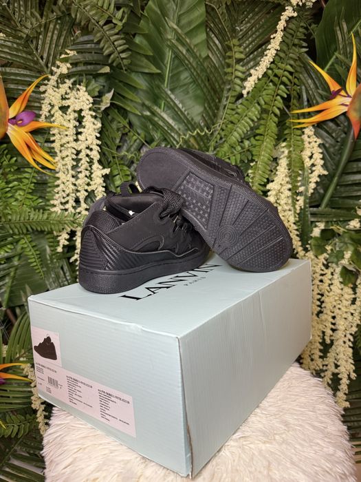 Lanvin Curb Suede Black