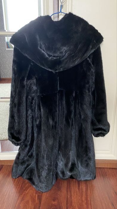 Шуба норковая 150 тыс тенге Астана