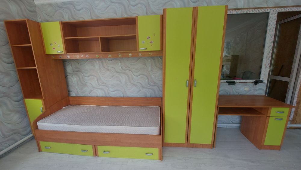 Детский гарнитур