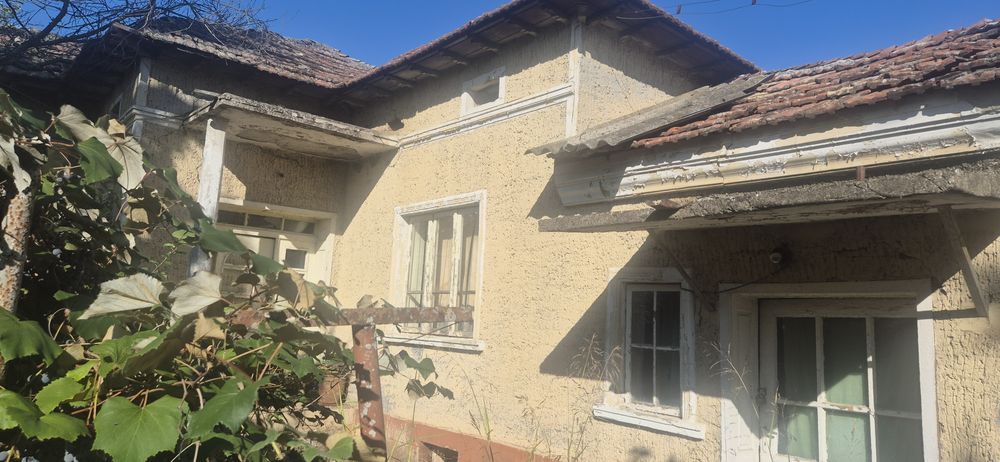 Селска къща в с.Нова Камена