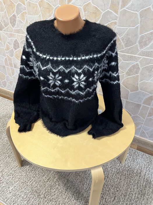 Pulover dama Esprit nou,gros cu bumbac in compozitie