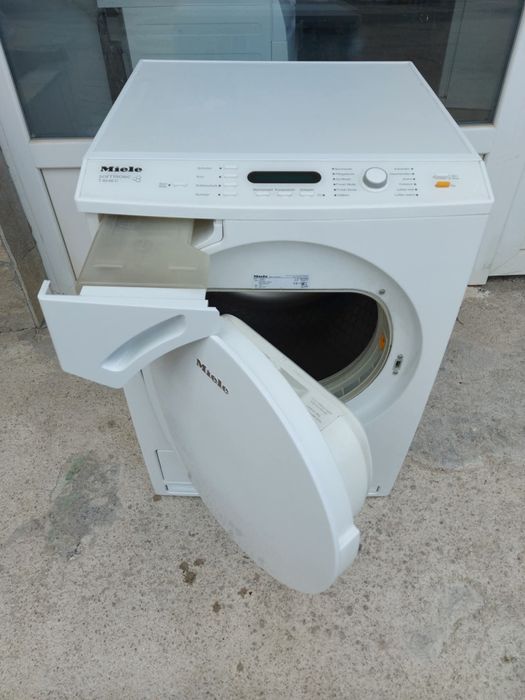 Сушилня Miele Gala Grande
Цена:590лв.
7 кг. капацитет
Барабан пчелна п