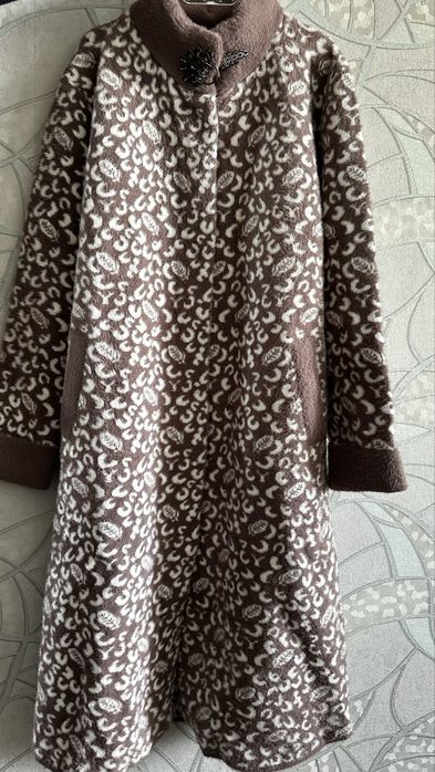 Продам новое пальто размер 48-50