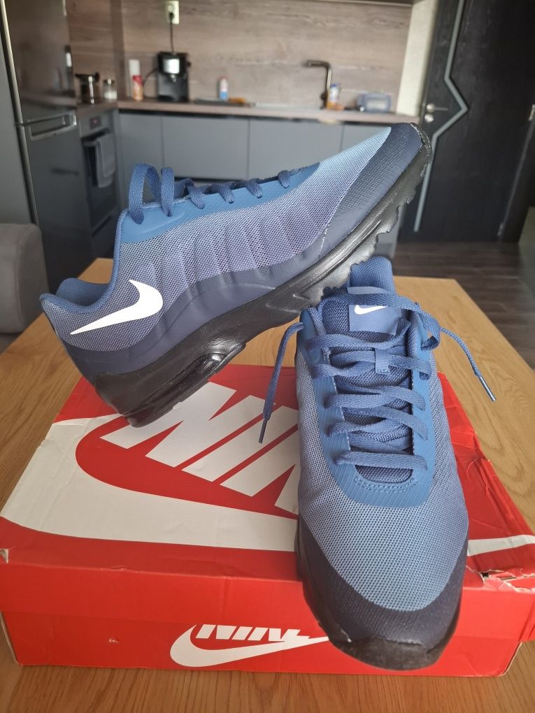 Маратонки Nike 47н