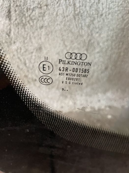Челно стъкло за Ауди Q7  4L Facelift модел от 2009 до 2015г
