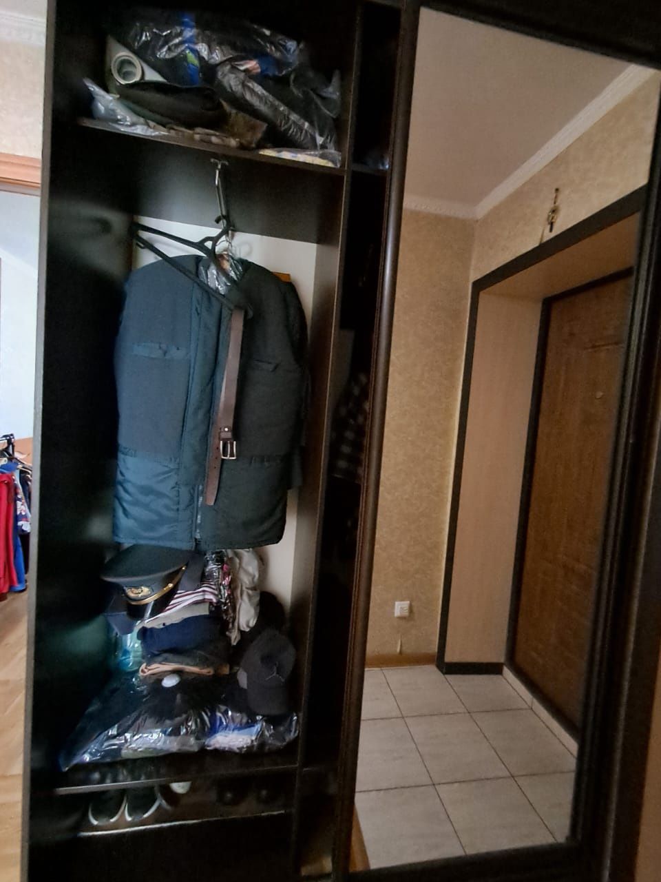 Продам шкаф для прихожий