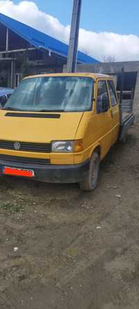 Vând vw t4 doka.