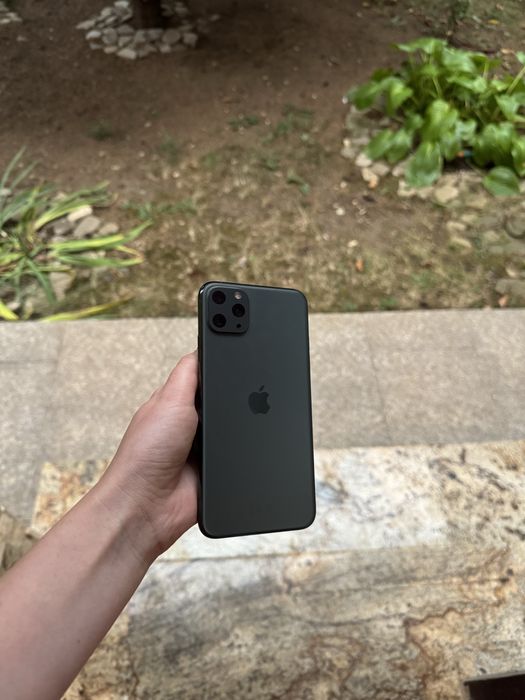 IPhone 11 Pro Max ca NOU