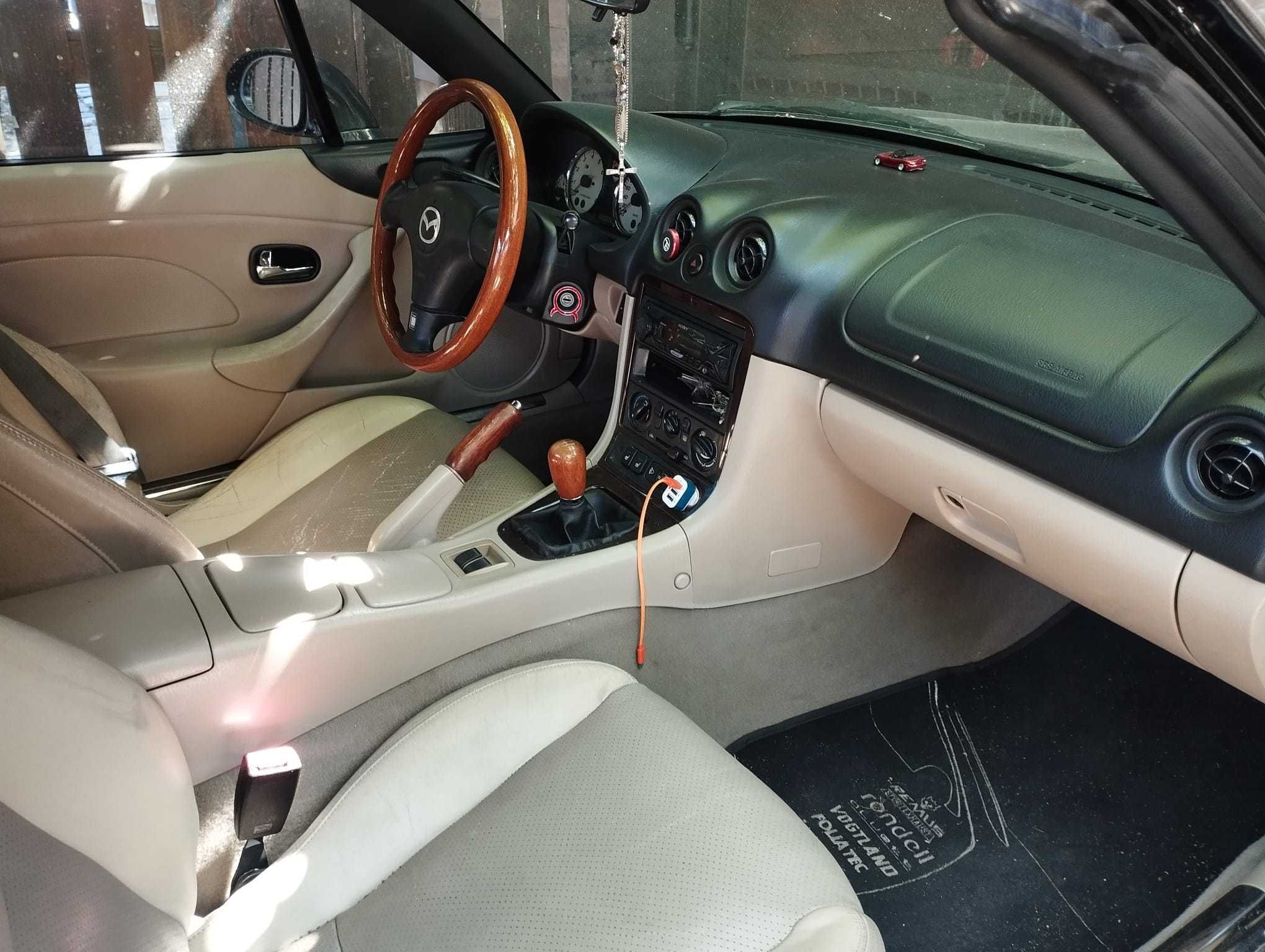 Vând Mazda MX5 Miata NBFL (NB2)