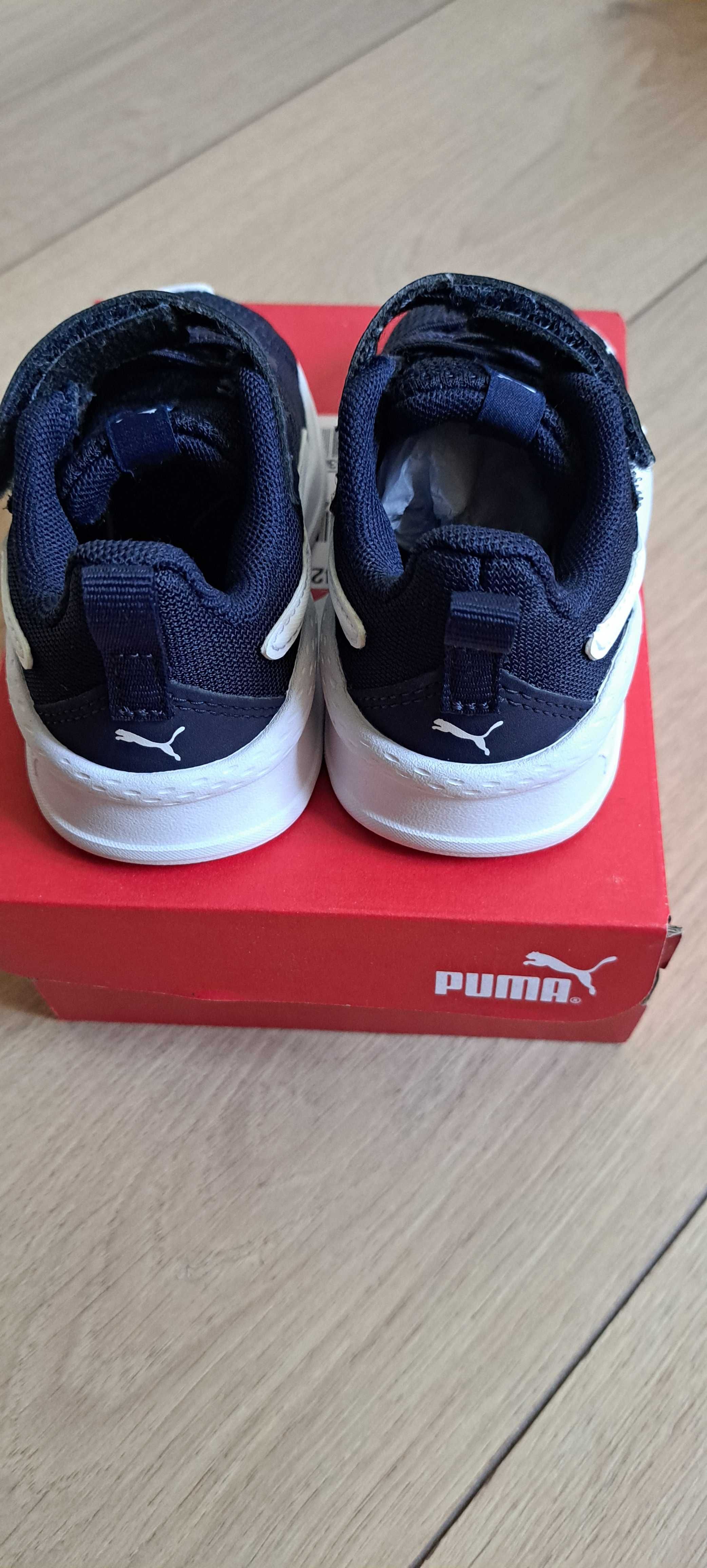 Бебешки маратонки PUMA