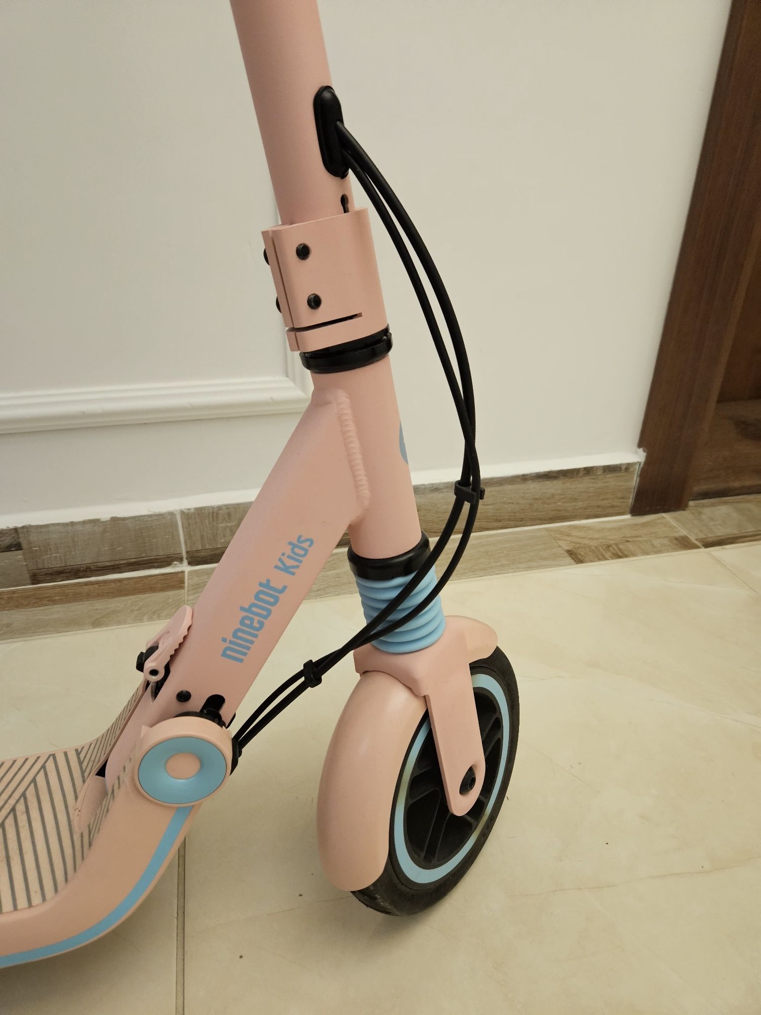 Електрическа тротинетка Segway Ninebot