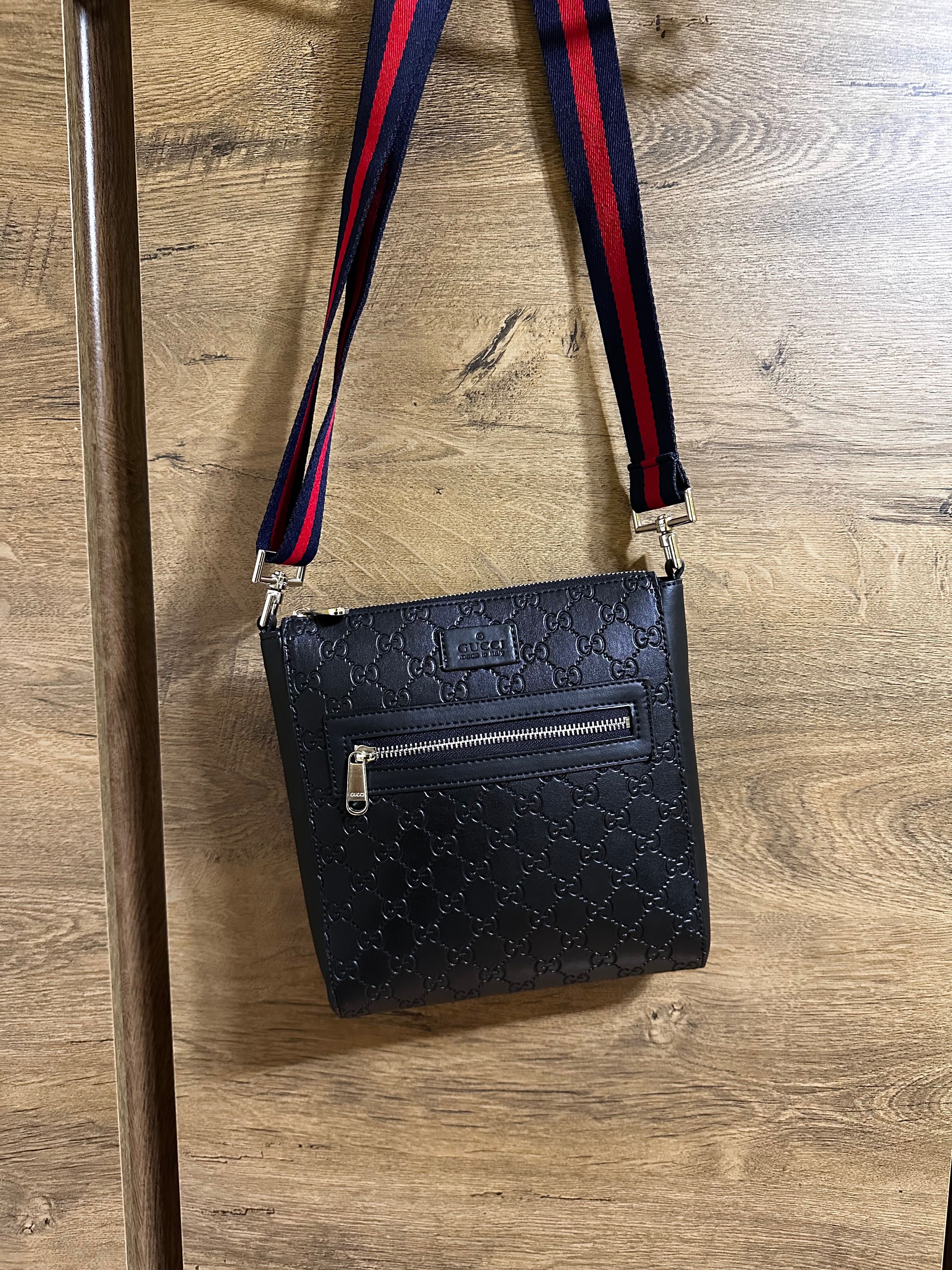 Мъжка чантичка Gucci