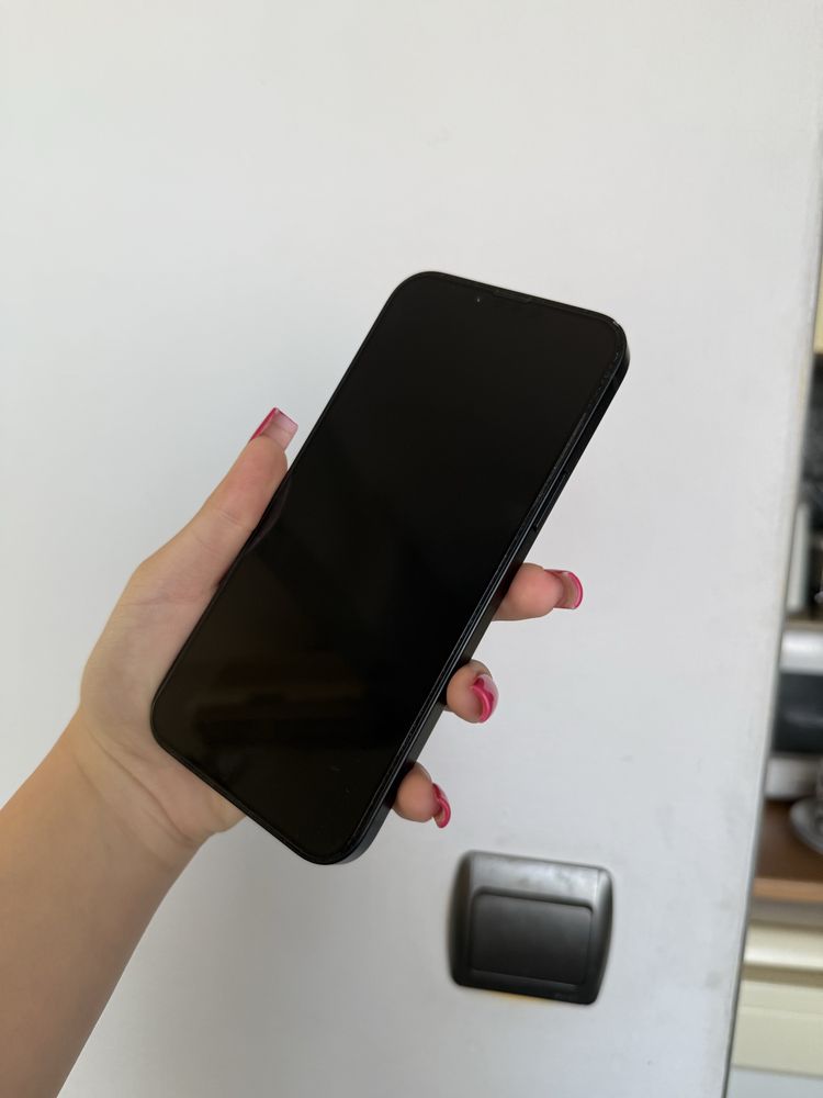 ТОП - IPHONE 14 PLUS + оригинално зарядно + протектор + кейс