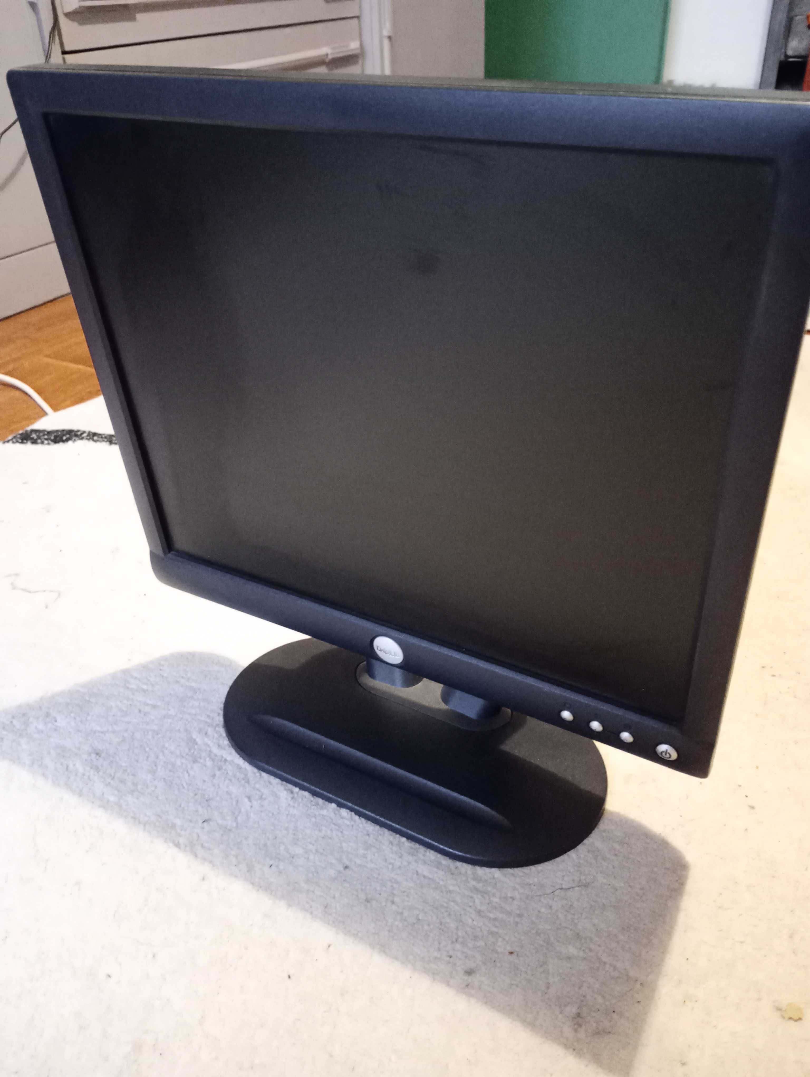 Монитор Dell E172FP 17" LCD МОНИТОР, клас А, със стойка