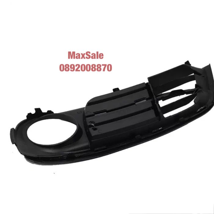 Лява дясна решетка лайсна предна броня BMW F10 F11 бмв ф10 ф11