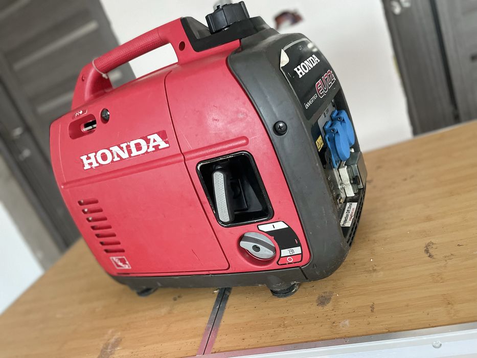 Honda eu 22i generator