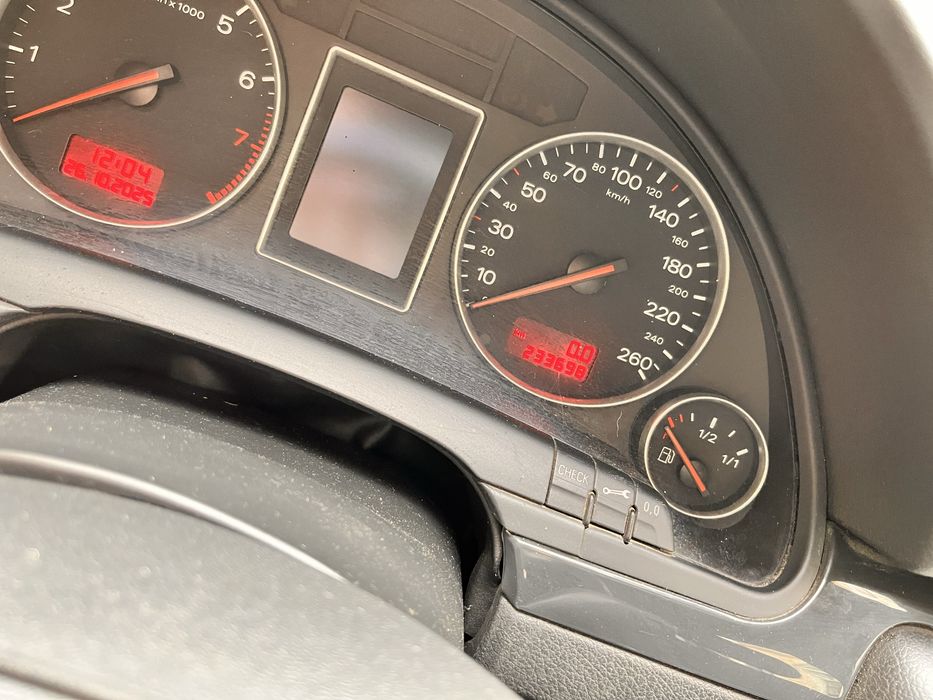 Vand audi a4 b6 din anul 2003
